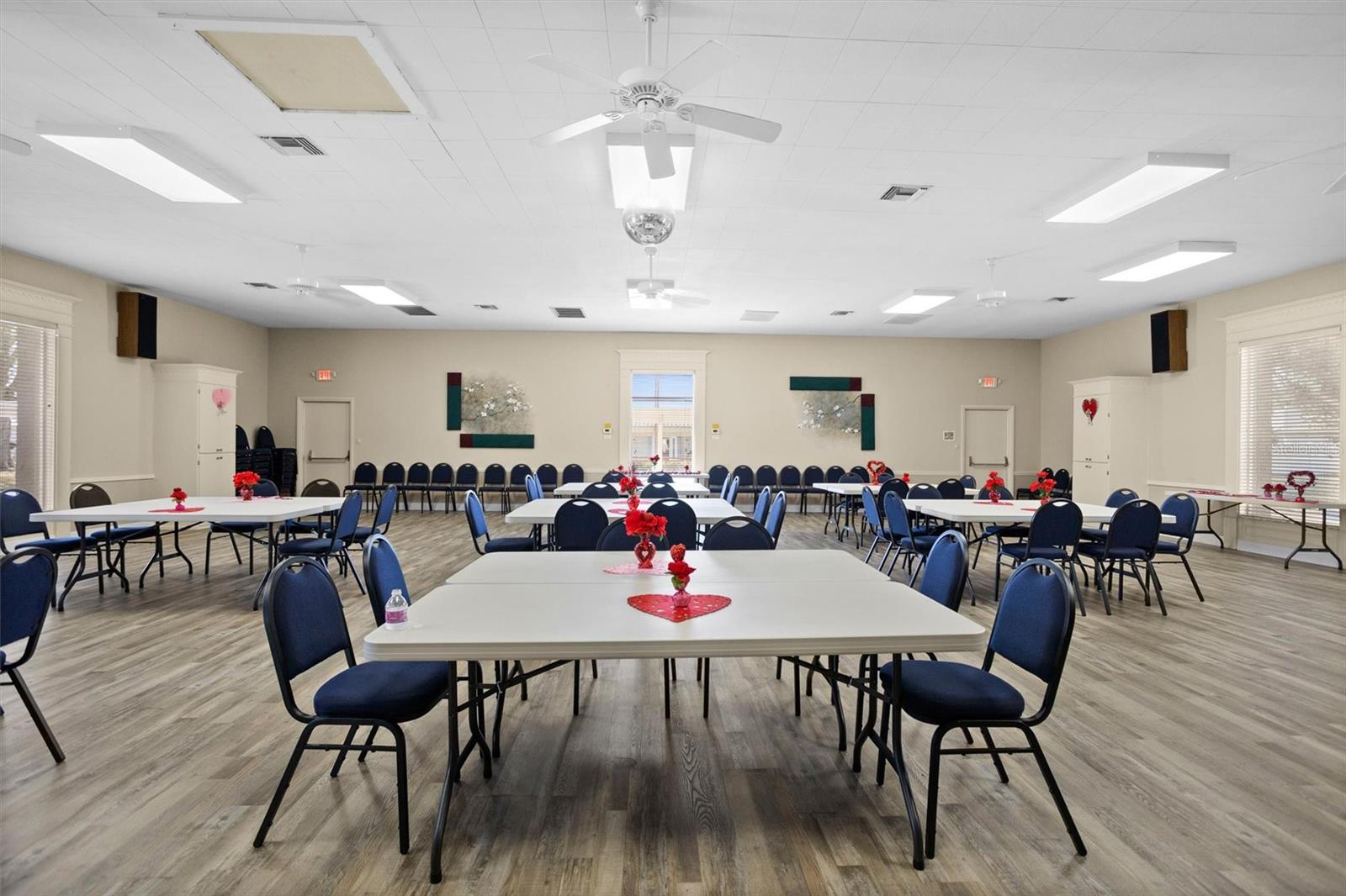 SPRINGWOOD VILLAS - Residential