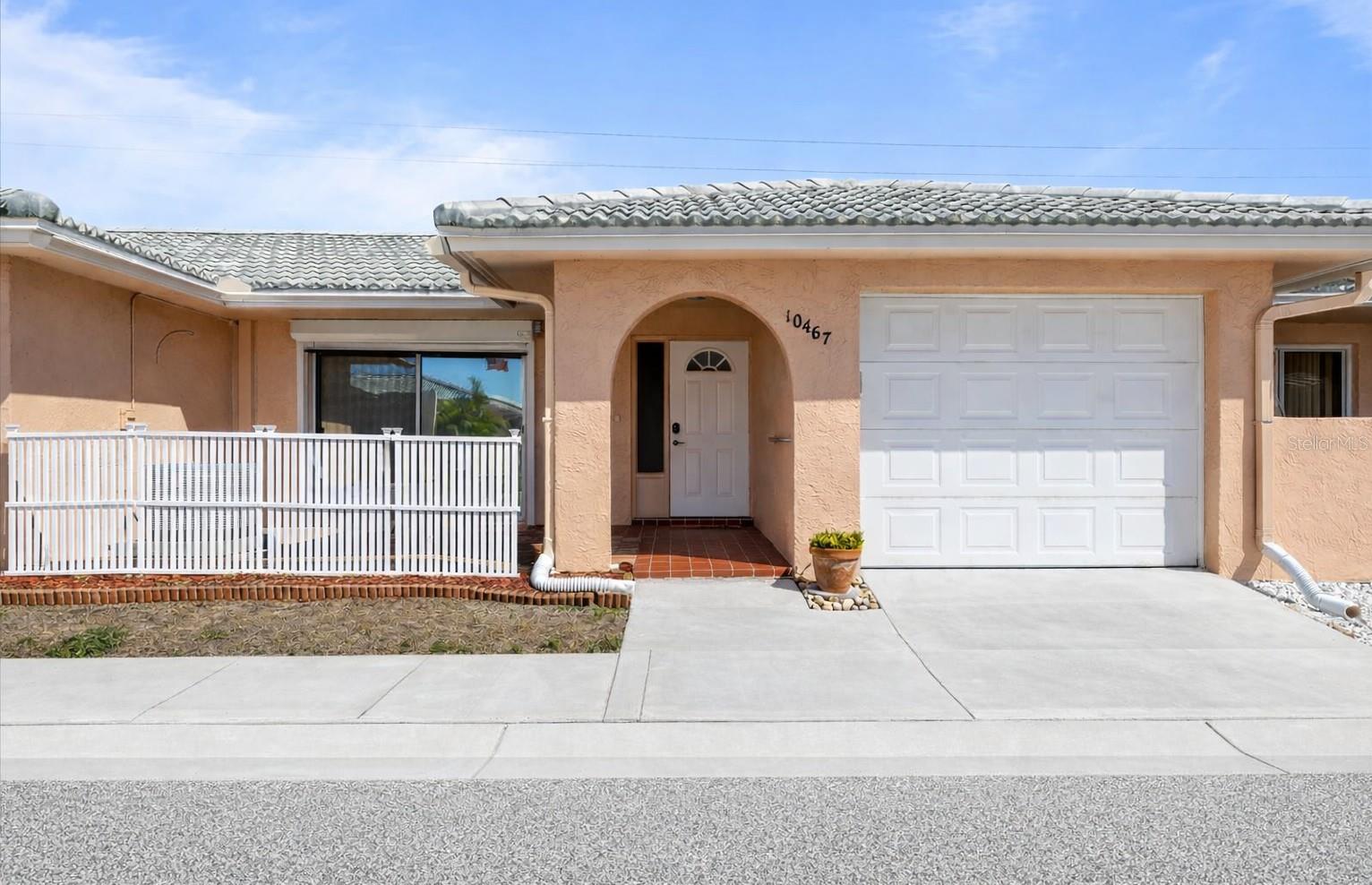 SPRINGWOOD VILLAS - Residential