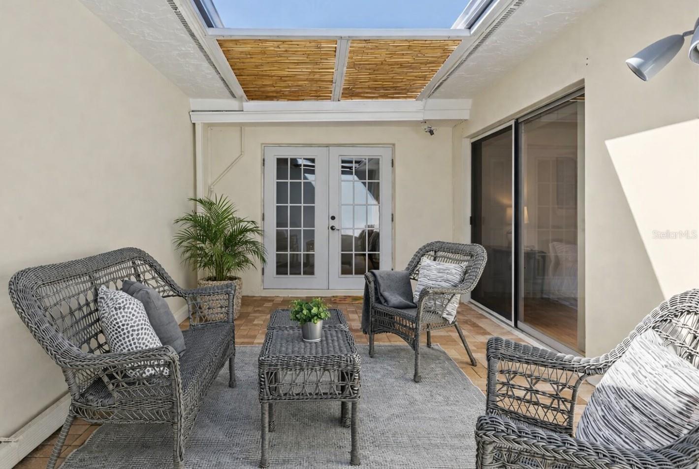 SPRINGWOOD VILLAS - Residential