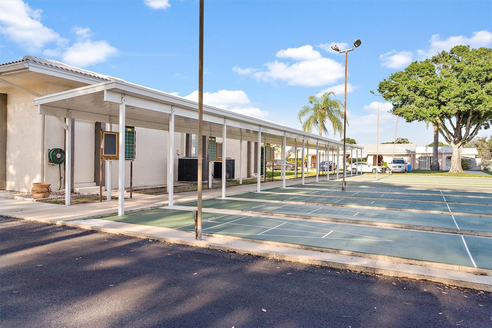 SPRINGWOOD VILLAS - Residential