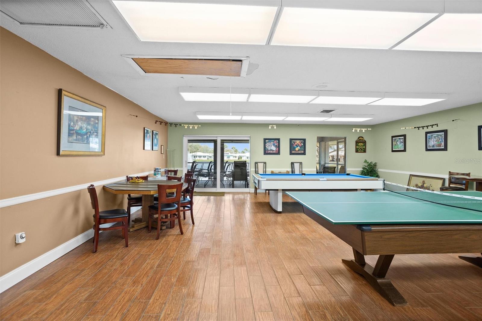 SPRINGWOOD VILLAS - Residential