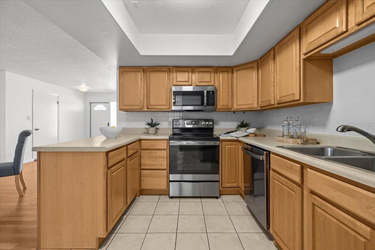 SPRINGWOOD VILLAS - Residential