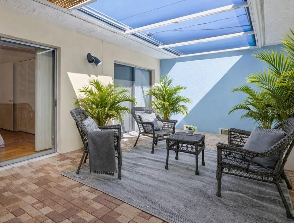 SPRINGWOOD VILLAS - Residential