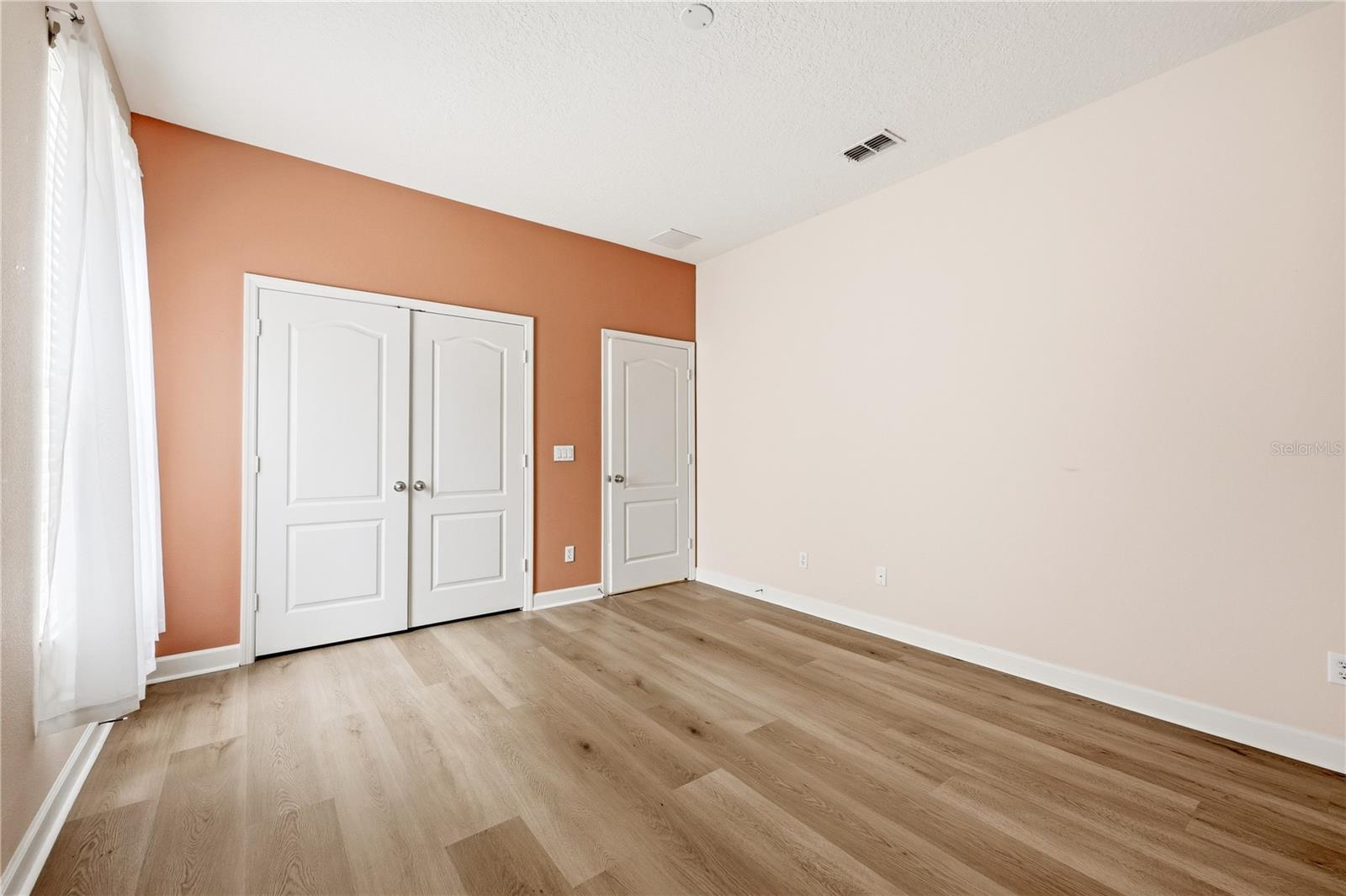 VICTORIA PARK INC 04 - Residential