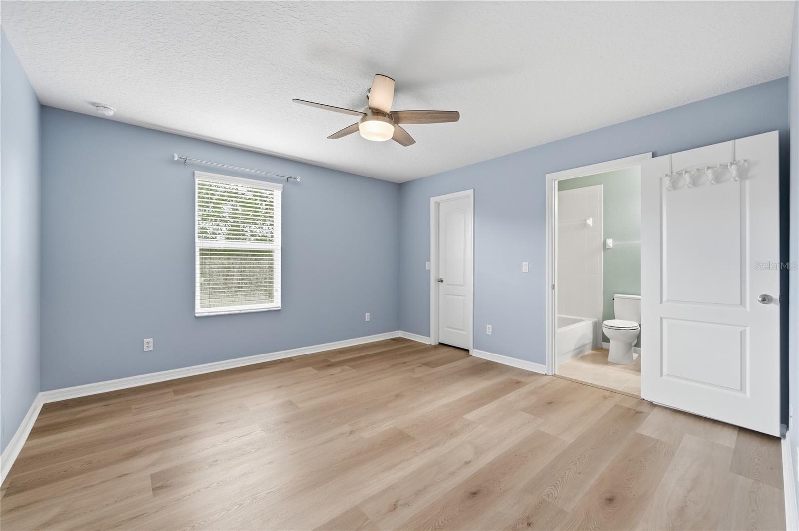 VICTORIA PARK INC 04 - Residential