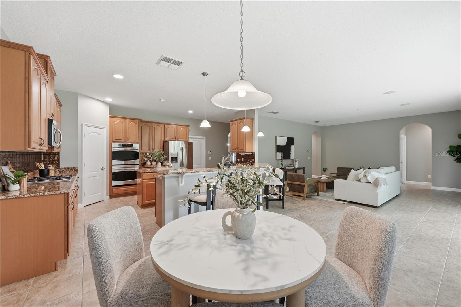 VICTORIA PARK INC 04 - Residential
