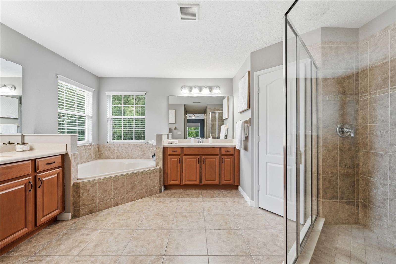 VICTORIA PARK INC 04 - Residential