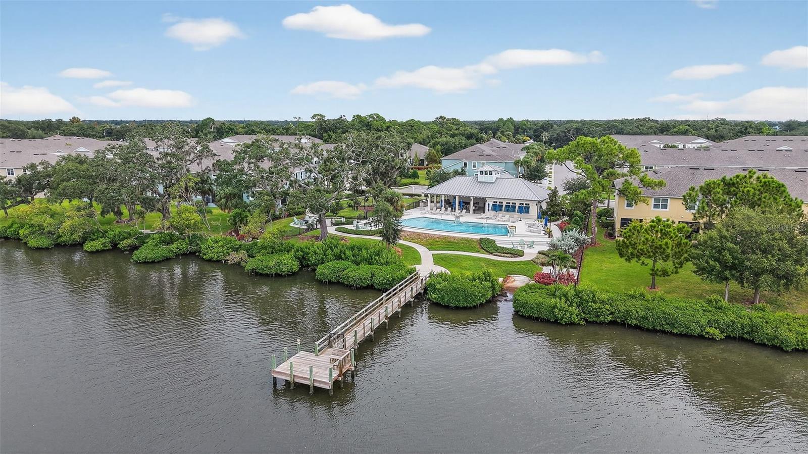 BAYSIDE TERRACE - Residential