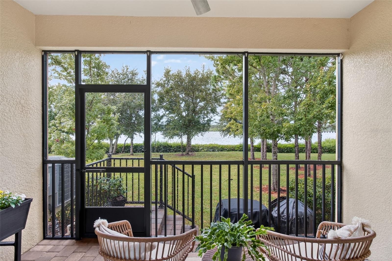 BAYSIDE TERRACE - Residential