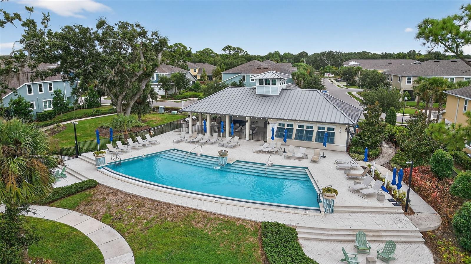 BAYSIDE TERRACE - Residential
