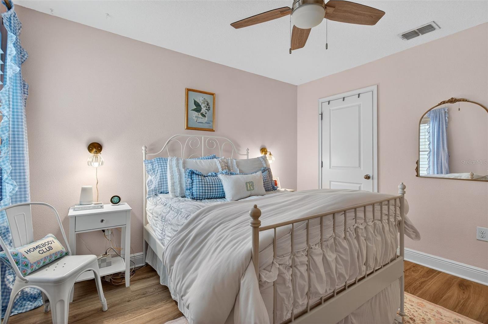 BAYSIDE TERRACE - Residential