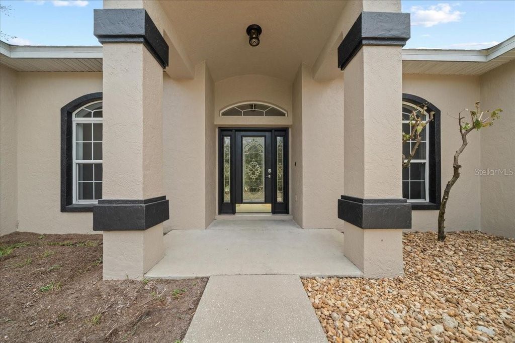 Photo of 10929 SW 39th Court, Ocala, FL 34476 (MLS # OM706221)