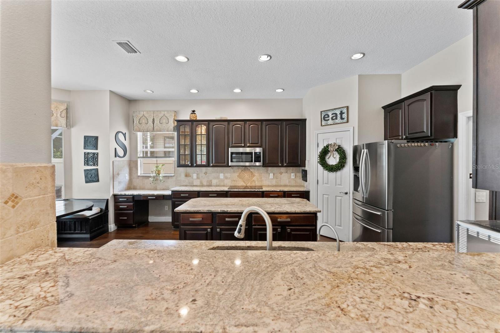 MANDOLIN PH 3 - Residential Lease