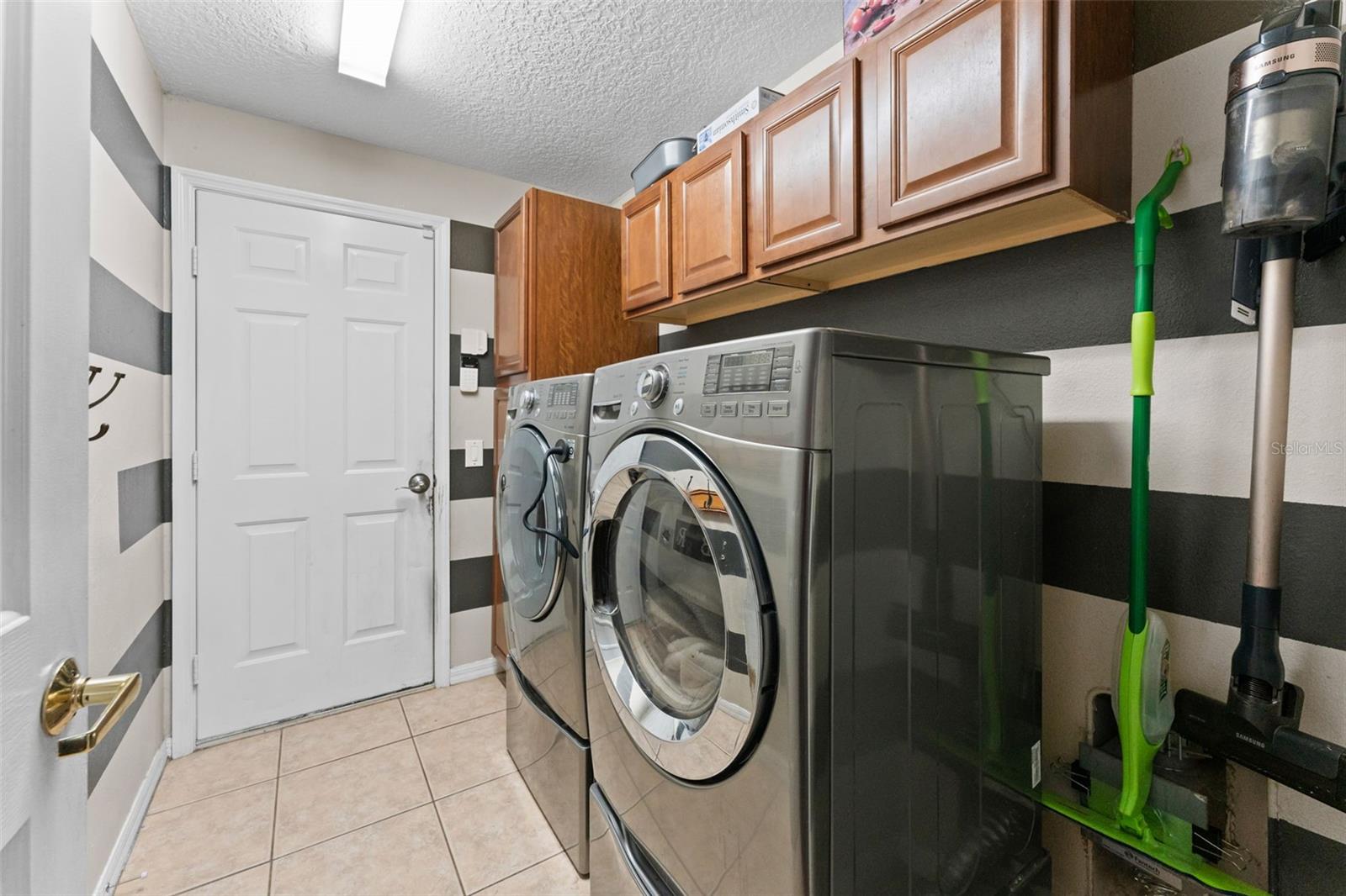 MANDOLIN PH 3 - Residential Lease