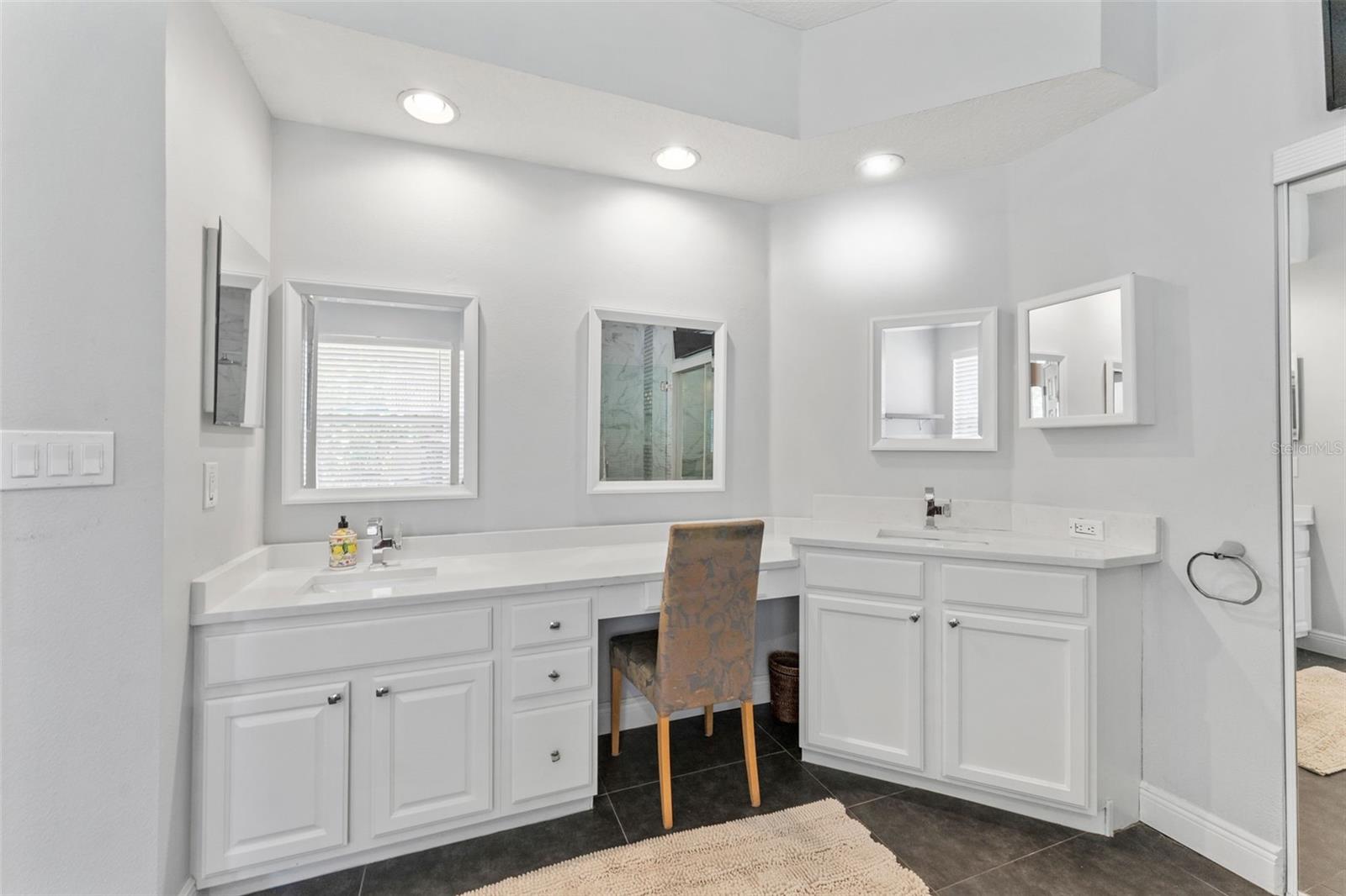 MANDOLIN PH 3 - Residential Lease