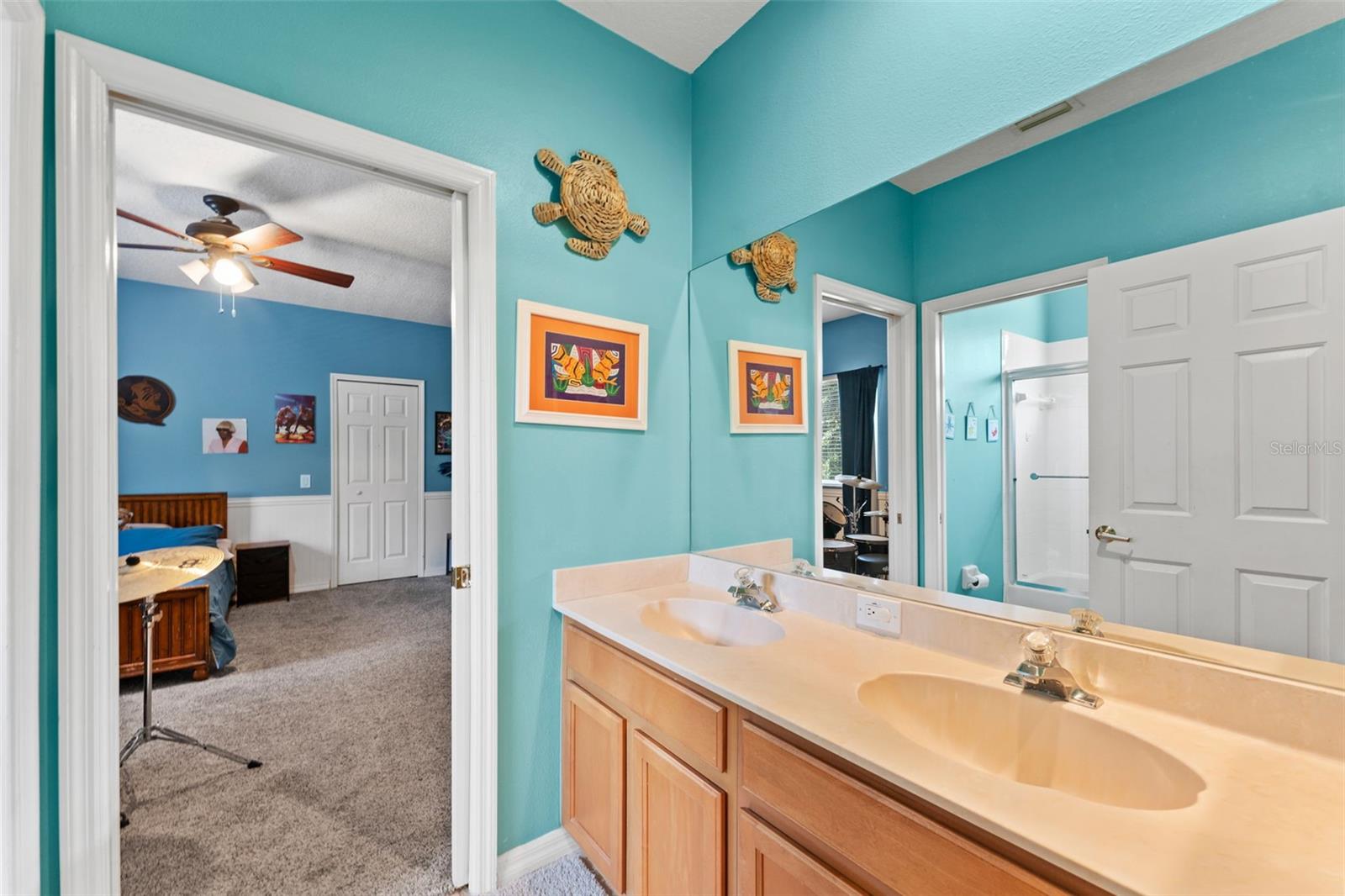 MANDOLIN PH 3 - Residential Lease