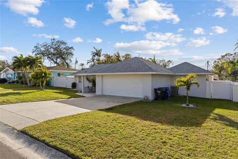 A home in LARGO