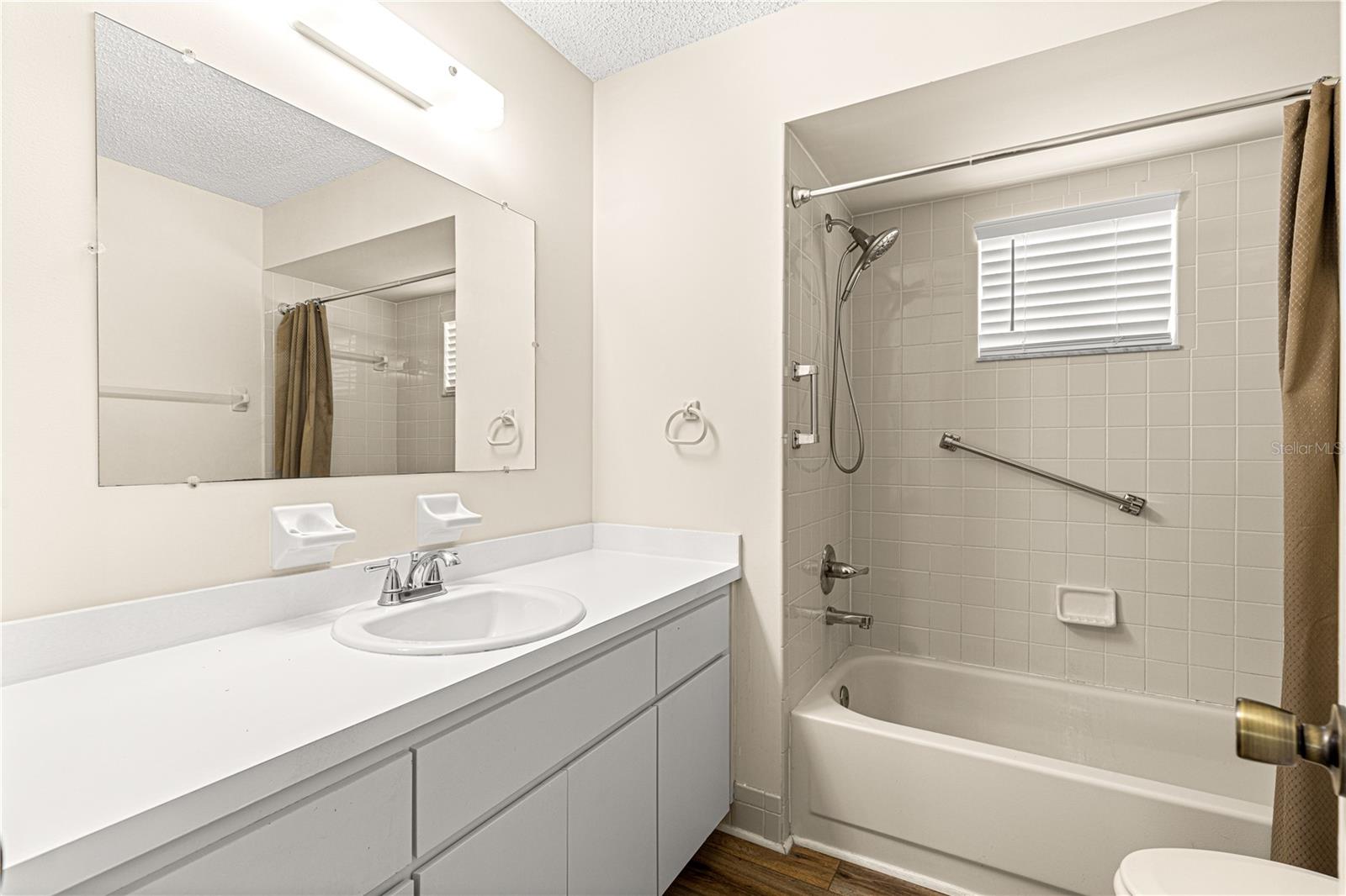 SPRUCE CREEK - Residential