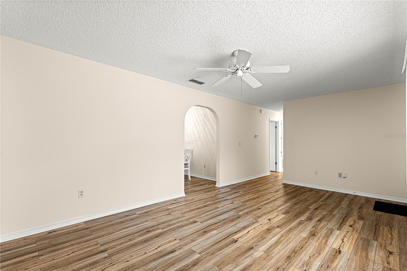 SPRUCE CREEK - Residential