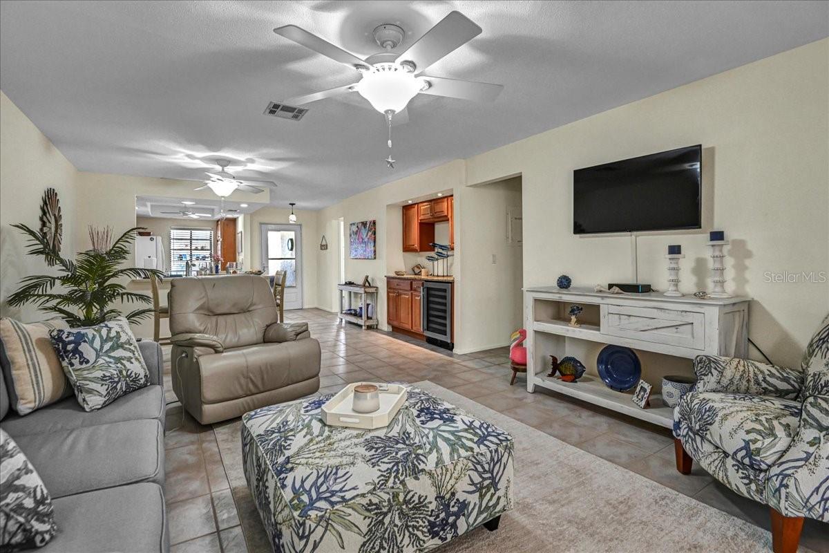 MISSION LAKES - Residential Lease