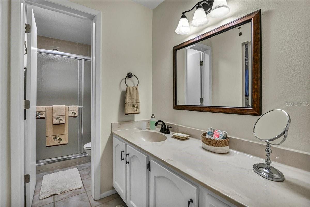 MISSION LAKES - Residential Lease