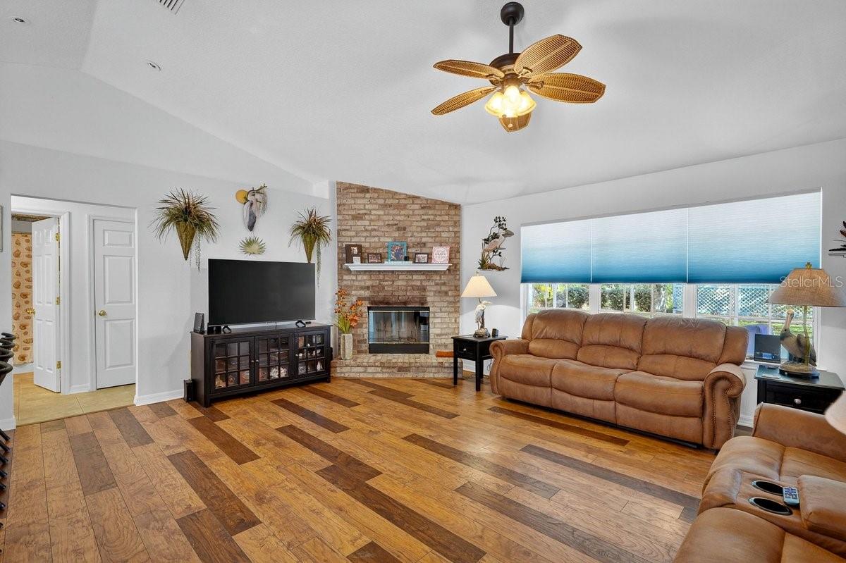 LEHIGH WOODS - Residential