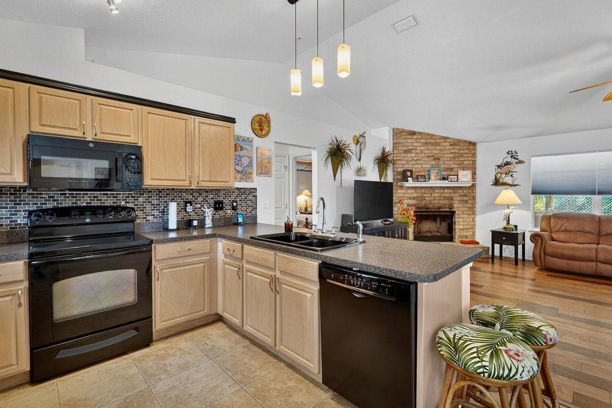 LEHIGH WOODS - Residential