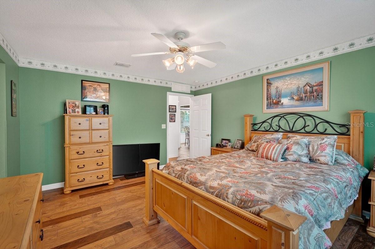 LEHIGH WOODS - Residential