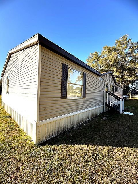 Photo of 3700 W Highway 316, Reddick, FL 32686 (MLS # O6365653)
