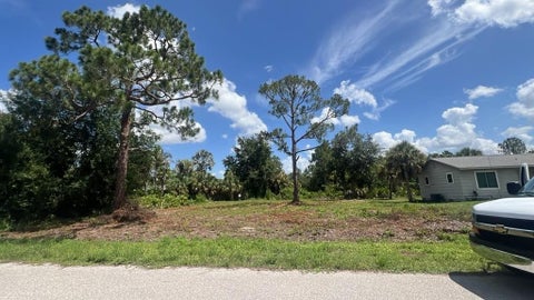 Photo of 26302 Custer Road, Punta Gorda, FL 33955 (MLS # C7530035)