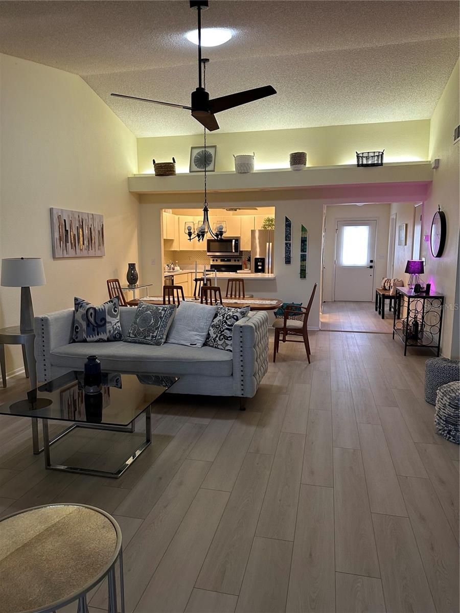 1211 CAPRI ISLES BOULEVARD 122