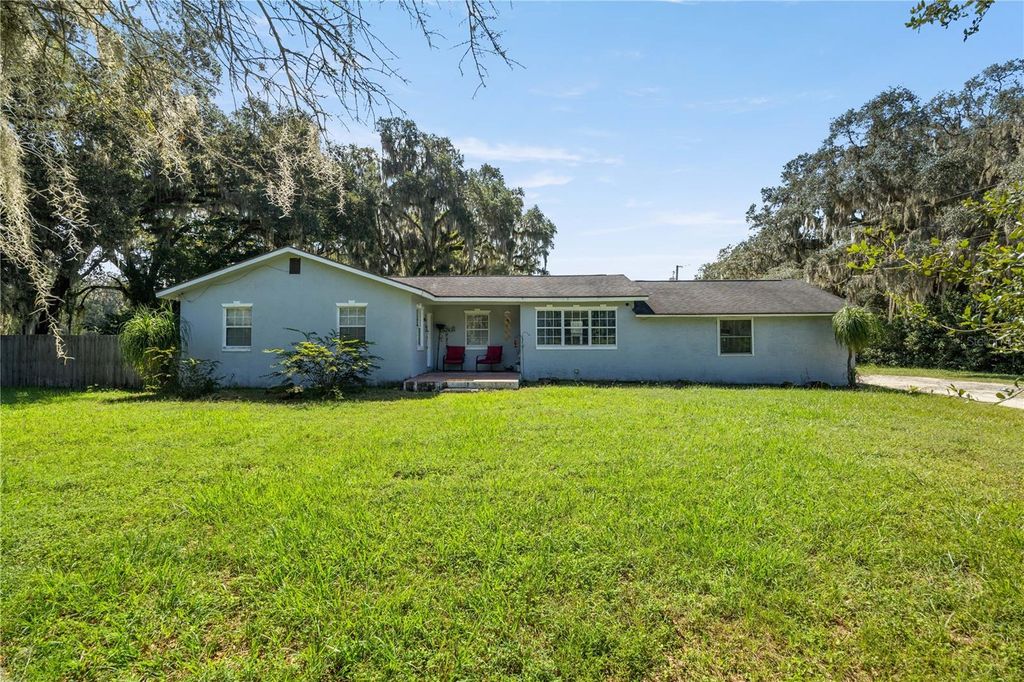 Photo of 6896 W Highway 316, Reddick, FL 32686 (MLS # OM710958)