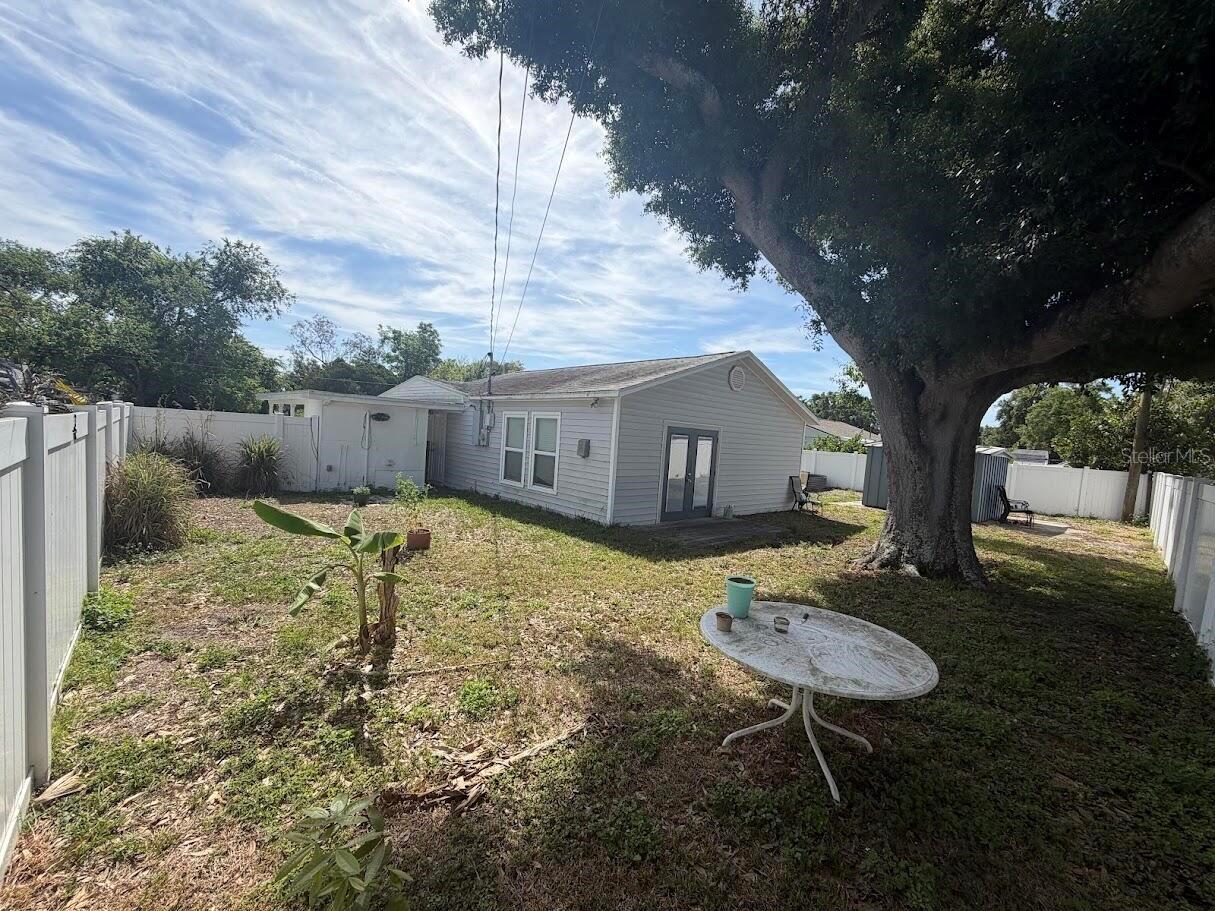 MEADOW LAWN 1ST ADD - Residential