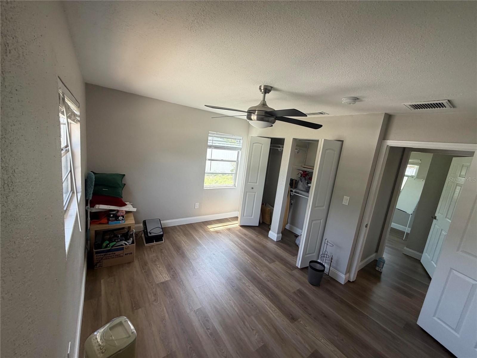 MEADOW LAWN 1ST ADD - Residential