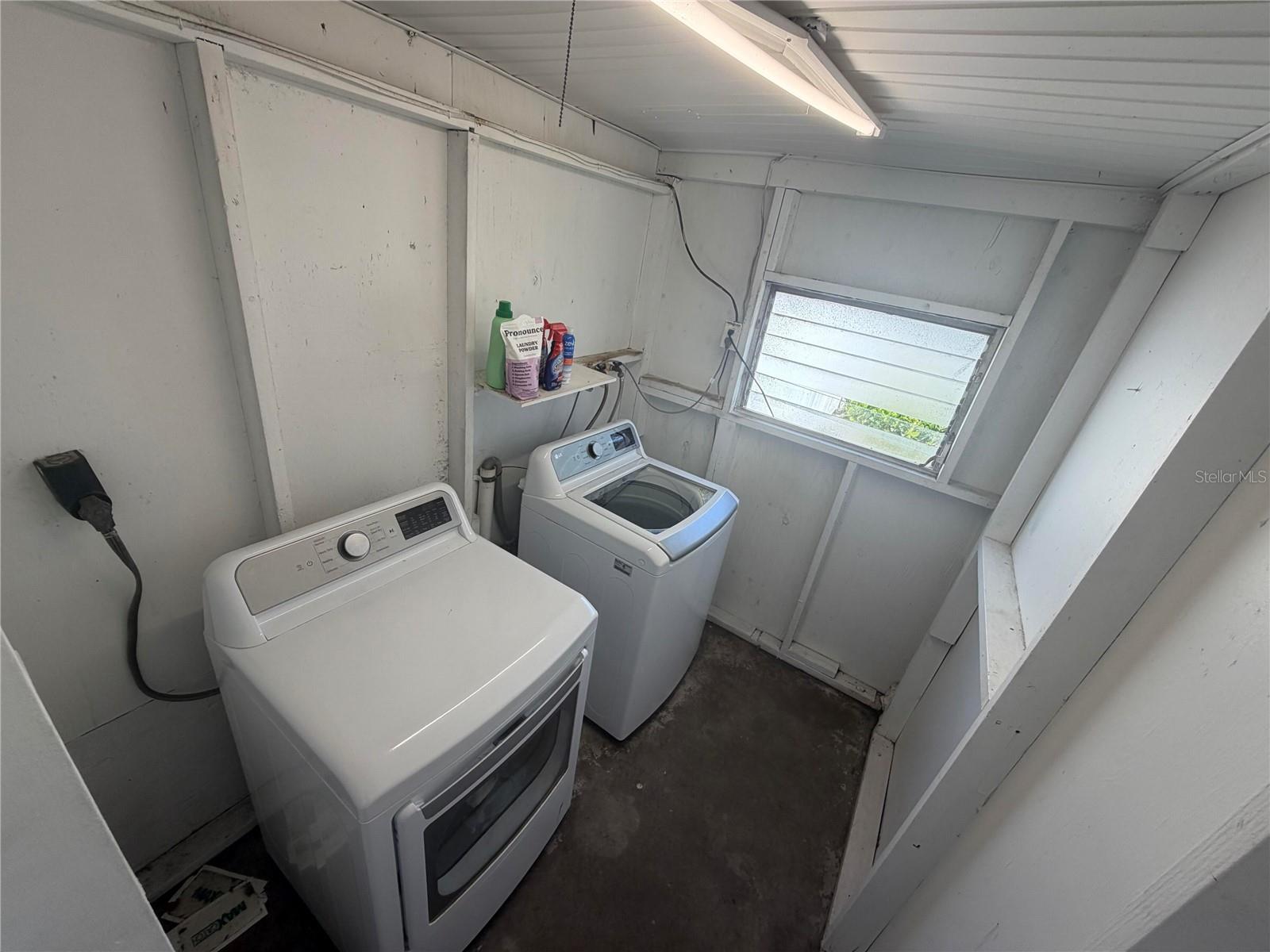 MEADOW LAWN 1ST ADD - Residential