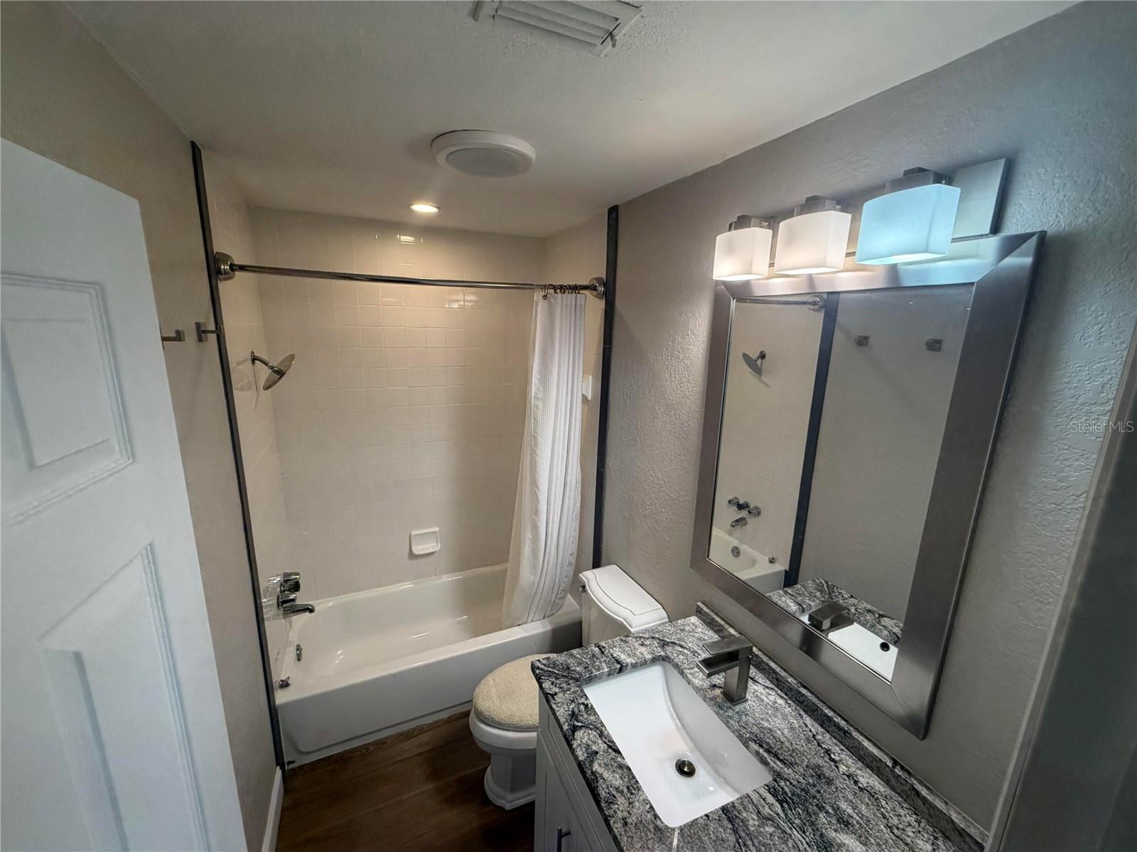 MEADOW LAWN 1ST ADD - Residential