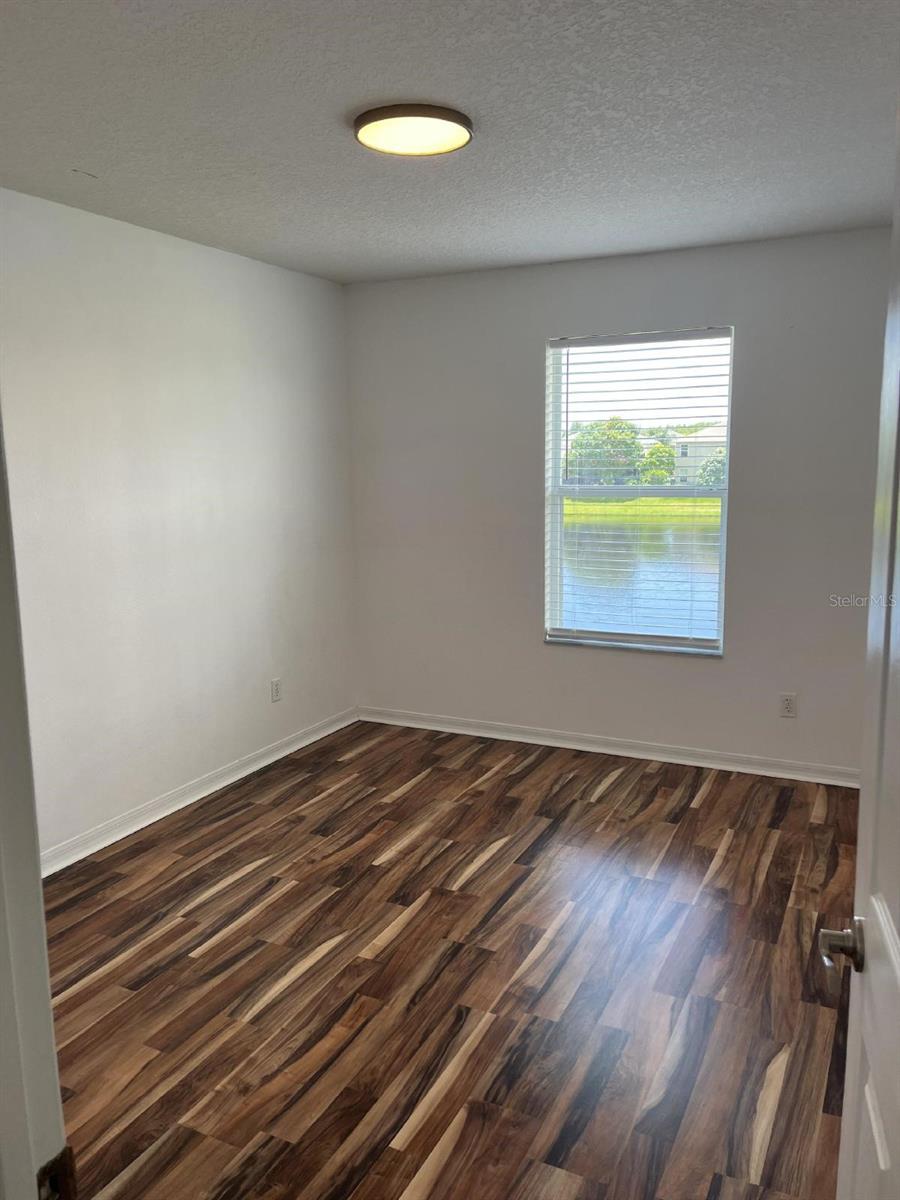 LYNWOOD/SOUTHMEADOW PH 21 - Residential Lease
