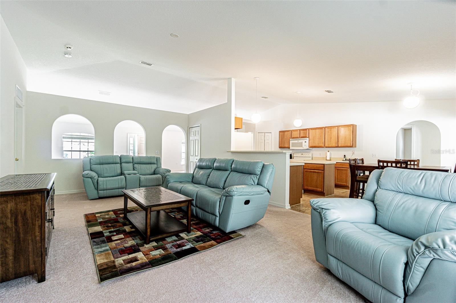 SPRING HILL - Residential