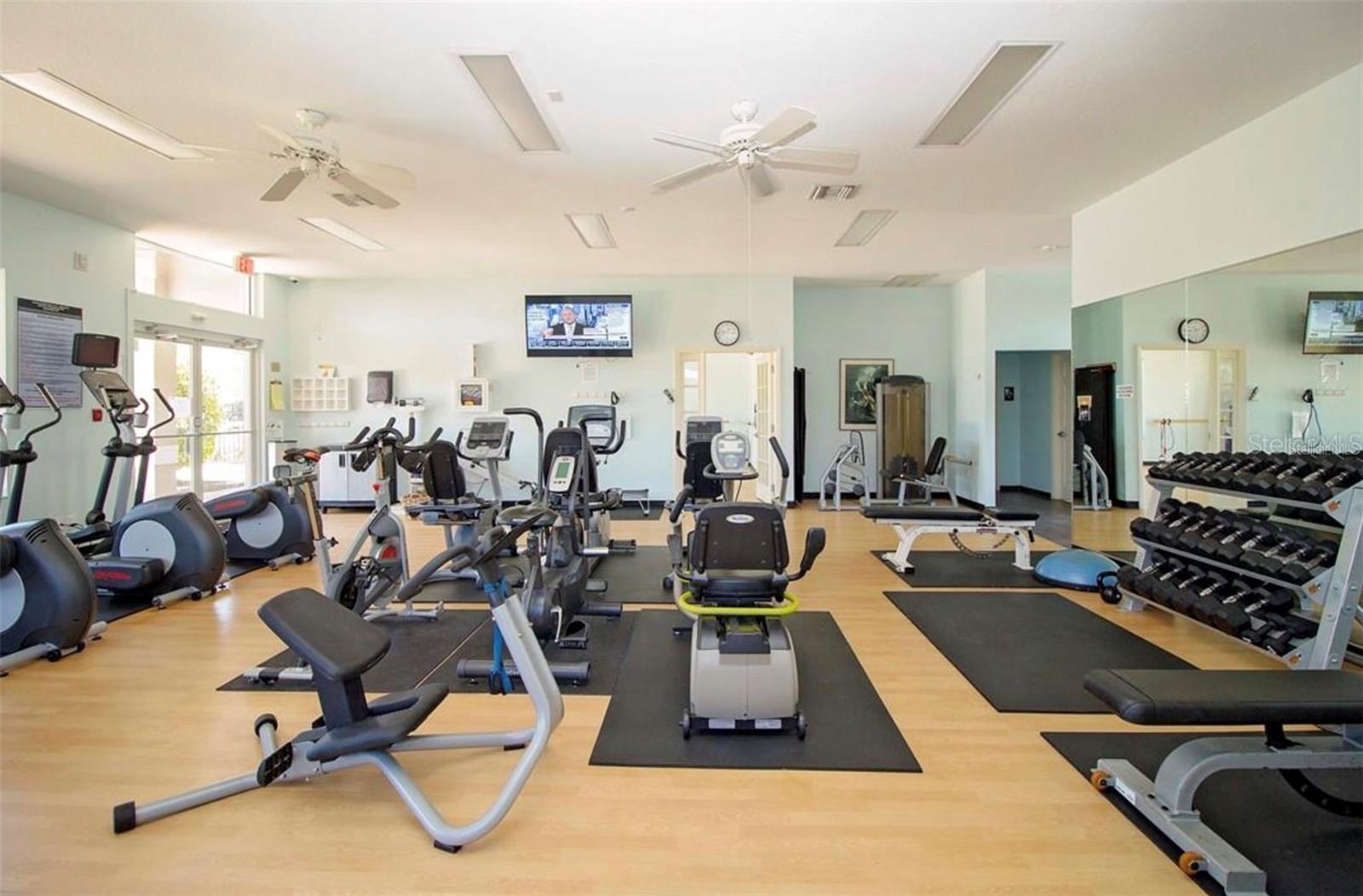 STONEYBROOK ARBOR GREENS 1 - Residential