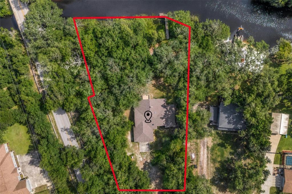 Photo of 18426 Villa City Road, Groveland, FL 34736 (MLS # G5115507)