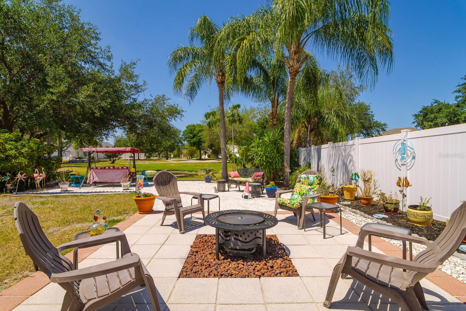 7132 COLONY POINTE DRIVE