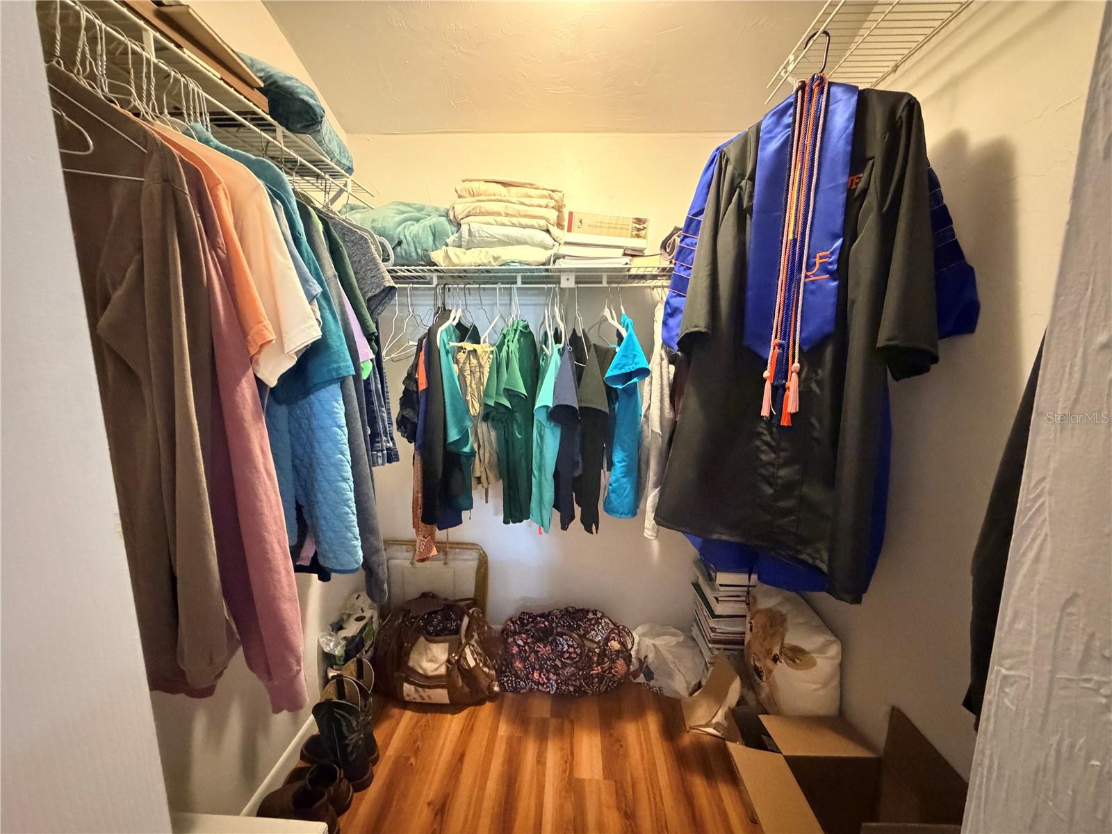 CYPRESS POINT - Residential