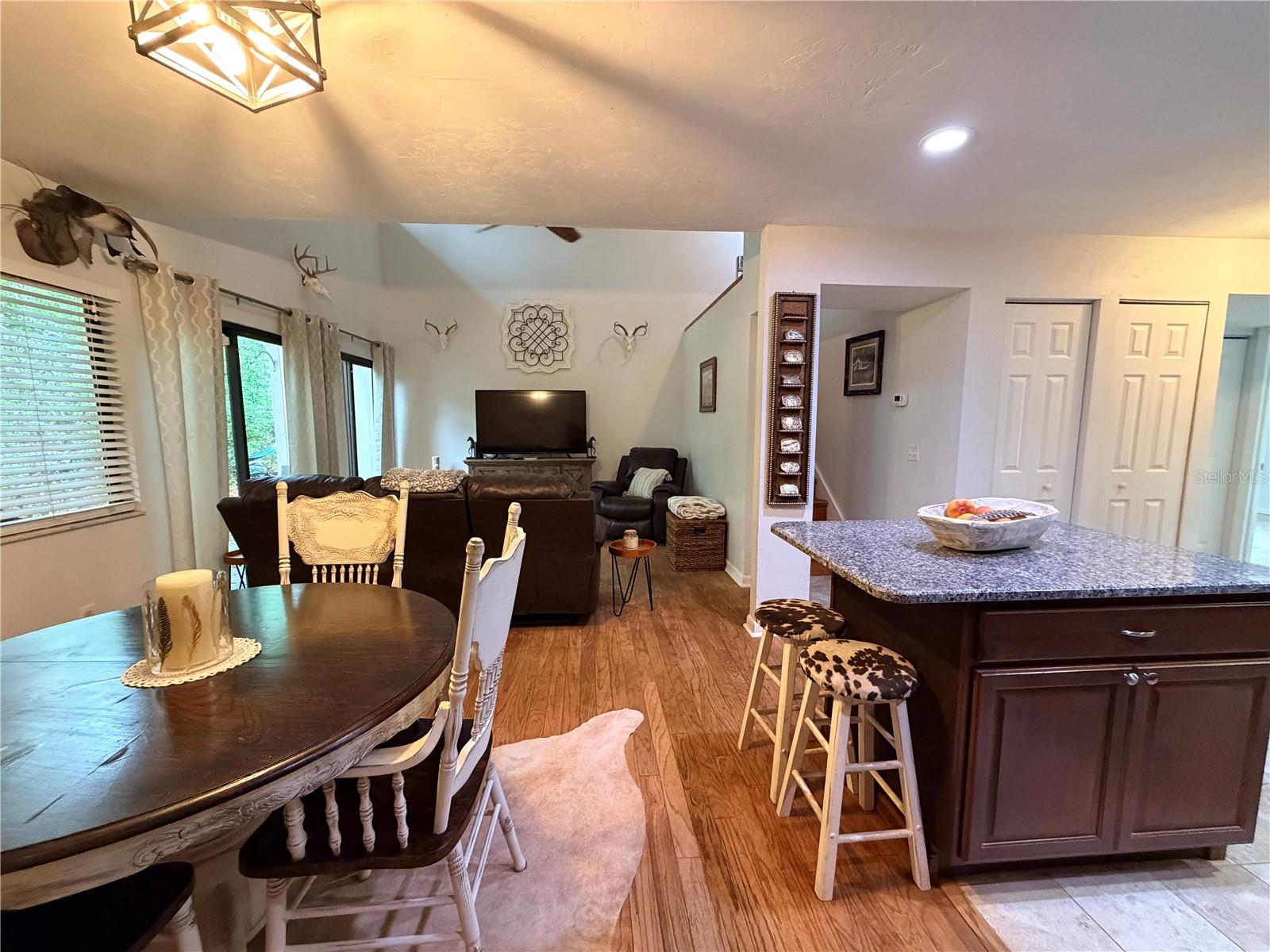 CYPRESS POINT - Residential