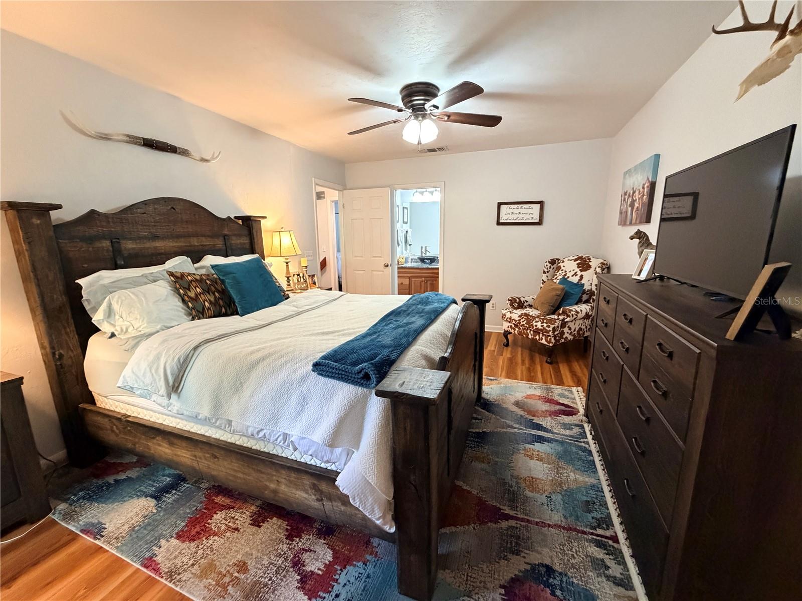 CYPRESS POINT - Residential