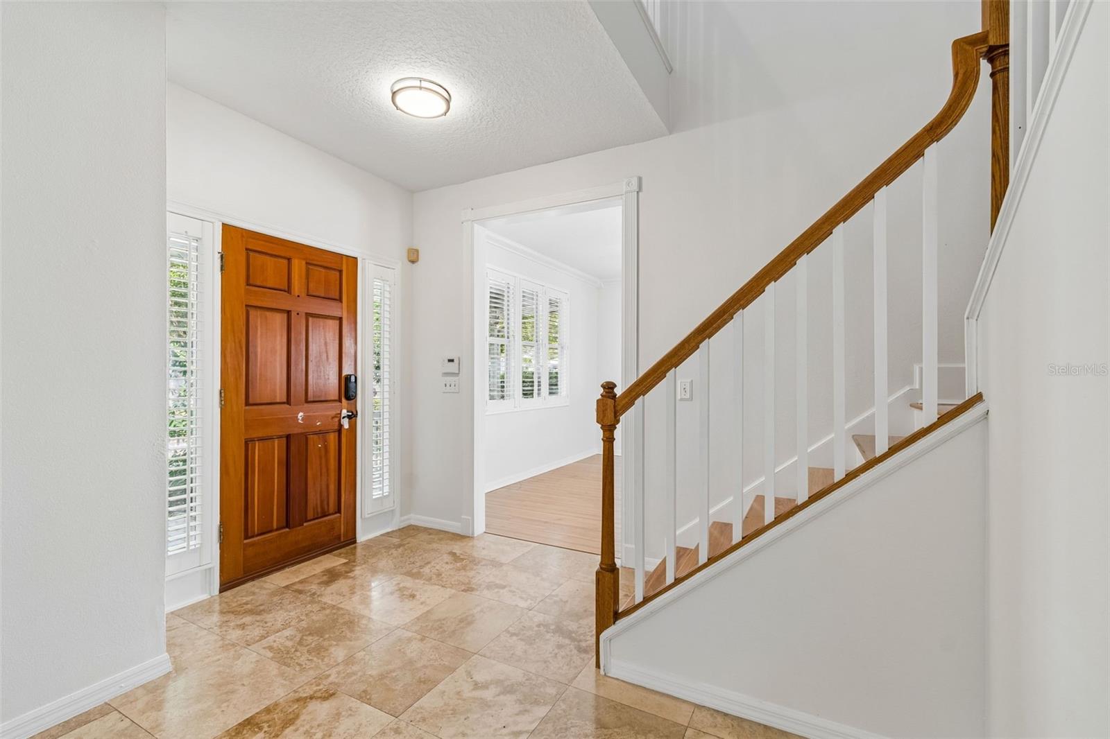 OAKELLARS - Residential