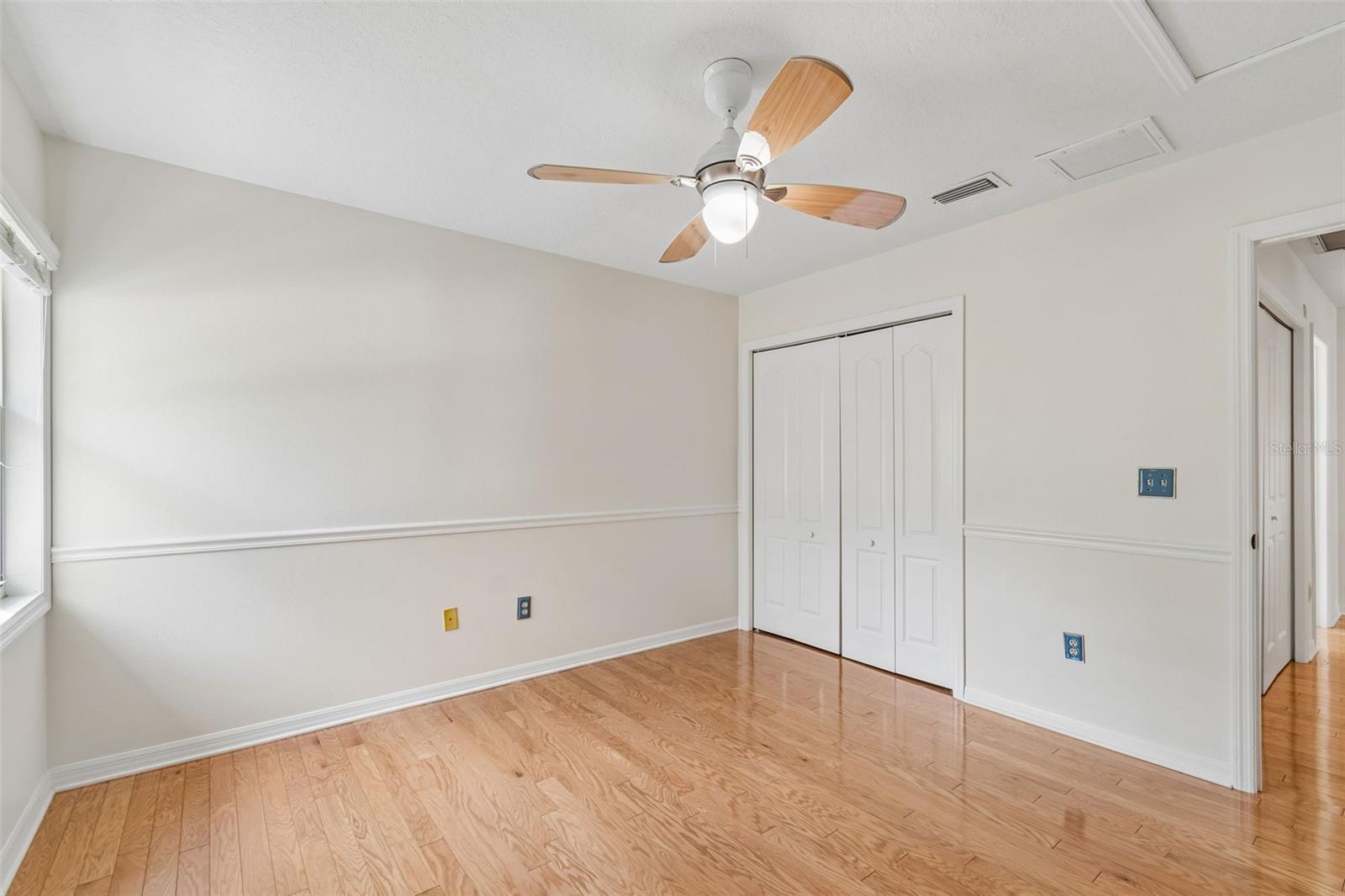 OAKELLARS - Residential