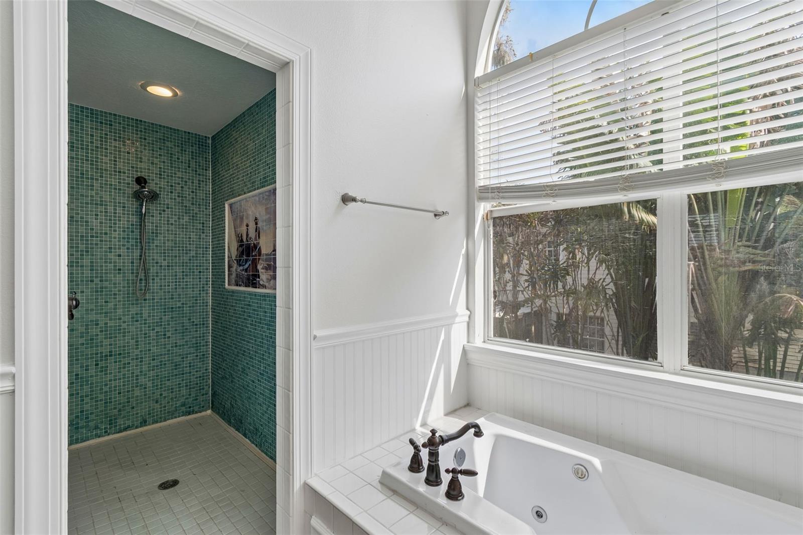 OAKELLARS - Residential