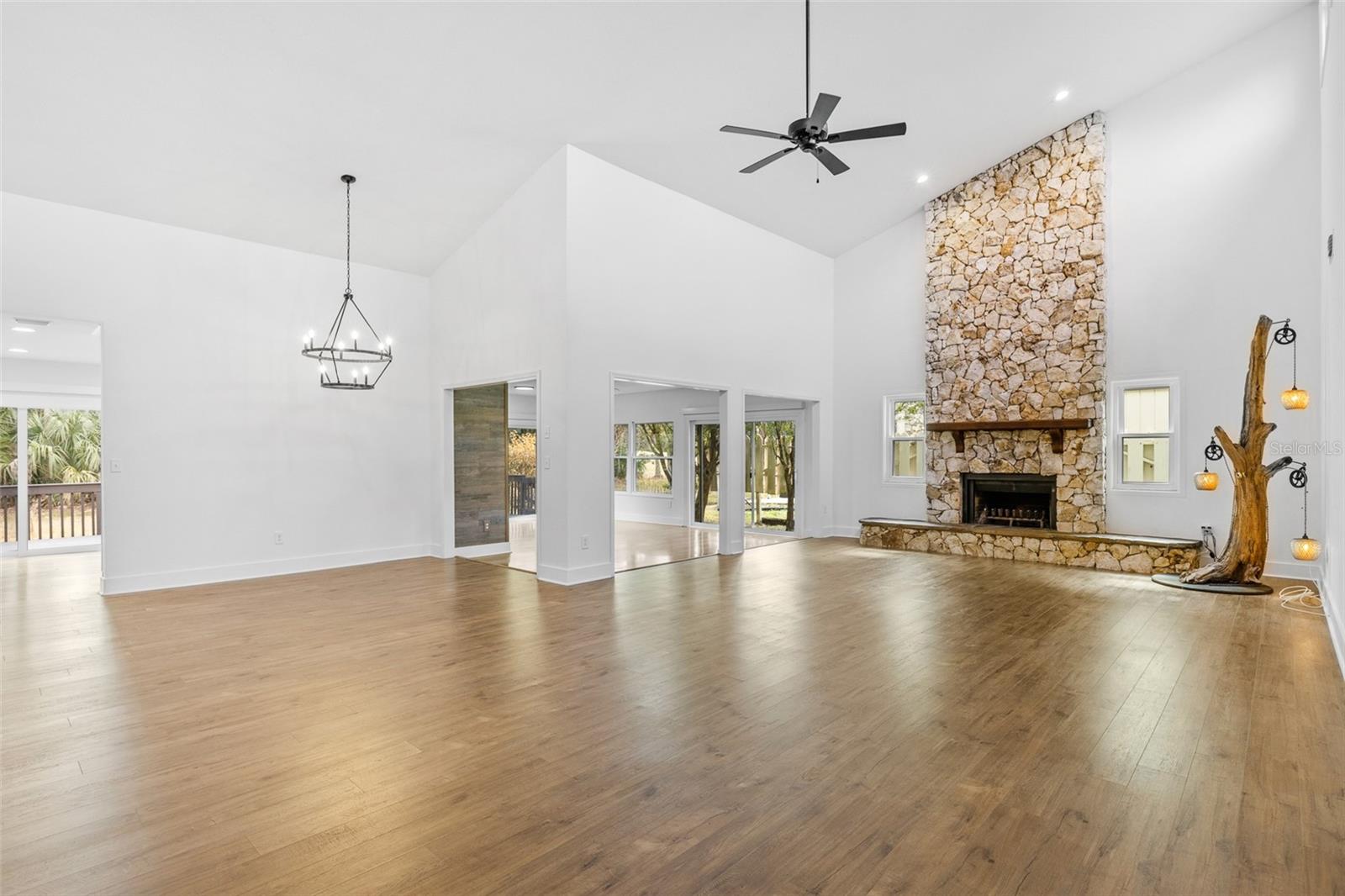 136 SEA DUCK CIRCLE E