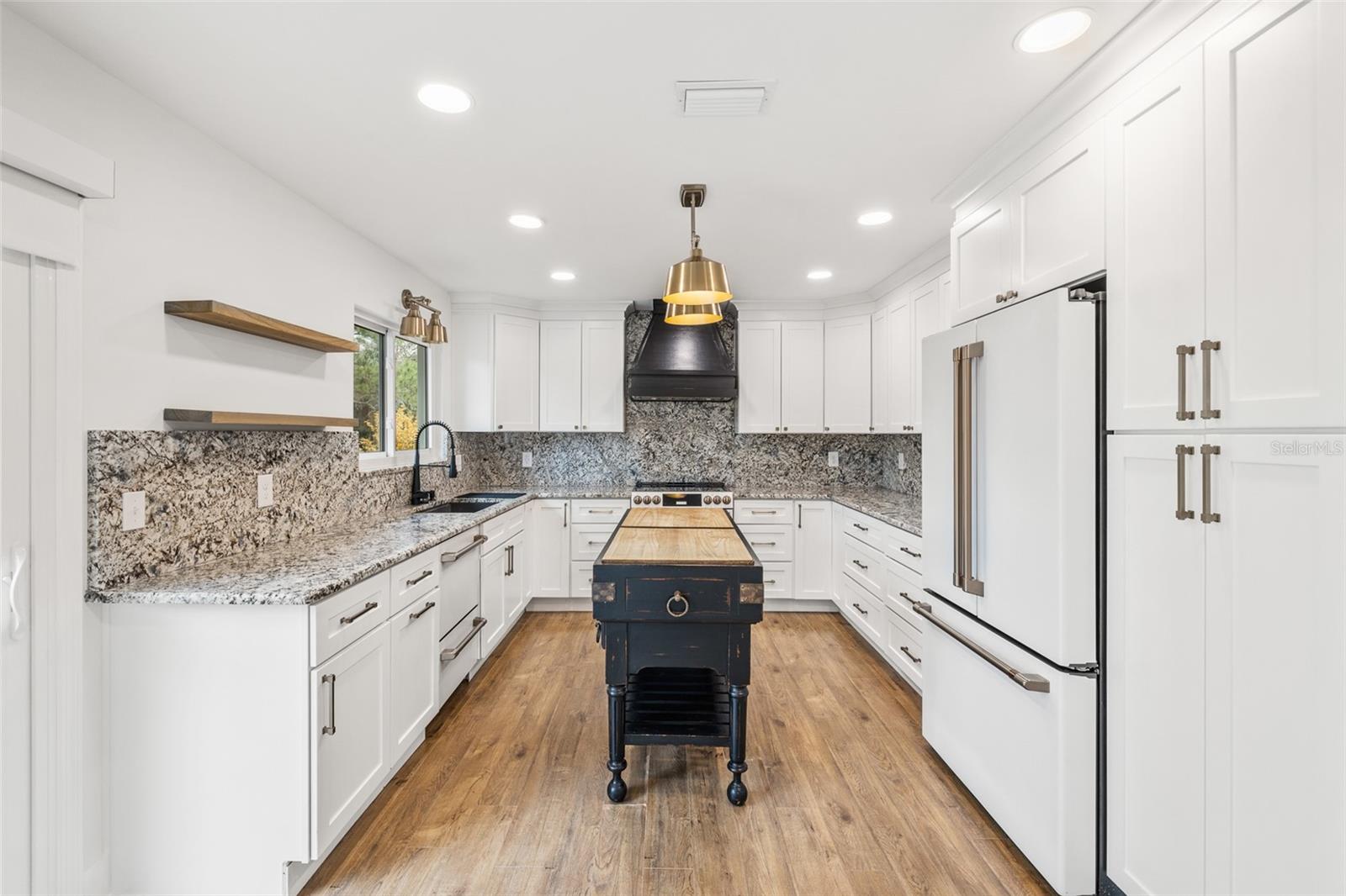 PELICAN BAY PH 03 UNIT 01 - Residential