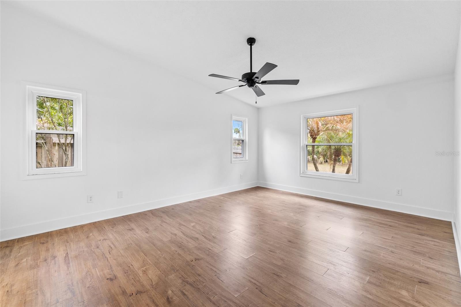 PELICAN BAY PH 03 UNIT 01 - Residential